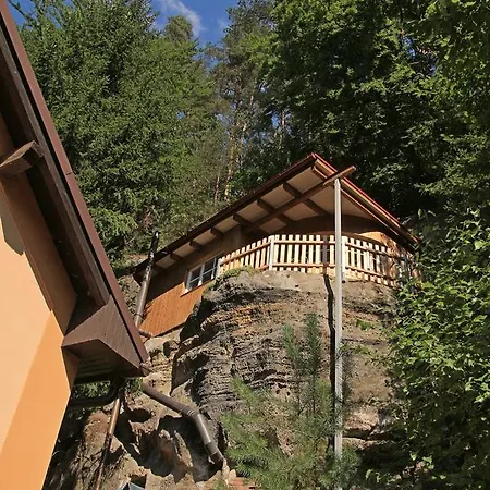 Malbenka - Na Skale Pod Hradem