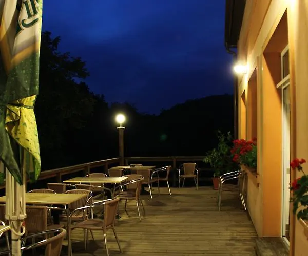 Malbenka - Na Skale Pod Hradem